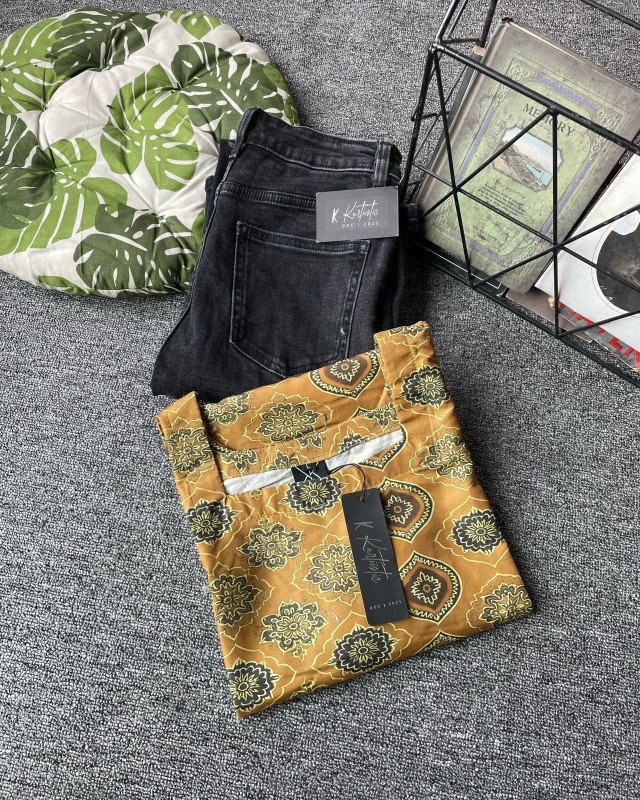 kurtiistic blend cotton kurti W/ jeans - Mustard yellow