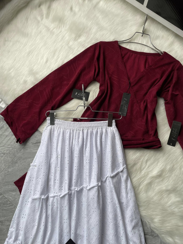 Kurtiistic - RUHANi -  (MAROON & WHITE )