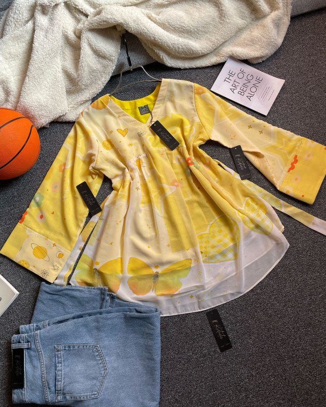 BOSHONTO BILASH - Butter Yellow tops & light denim jeans.