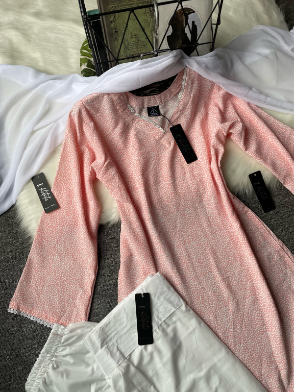Kurtiistic Pink printed georgette three piece set