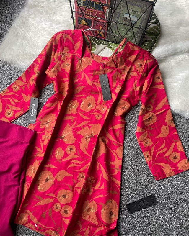 ( Magenta Pink ) Premium Cotton Printed Short Kurti with Pants